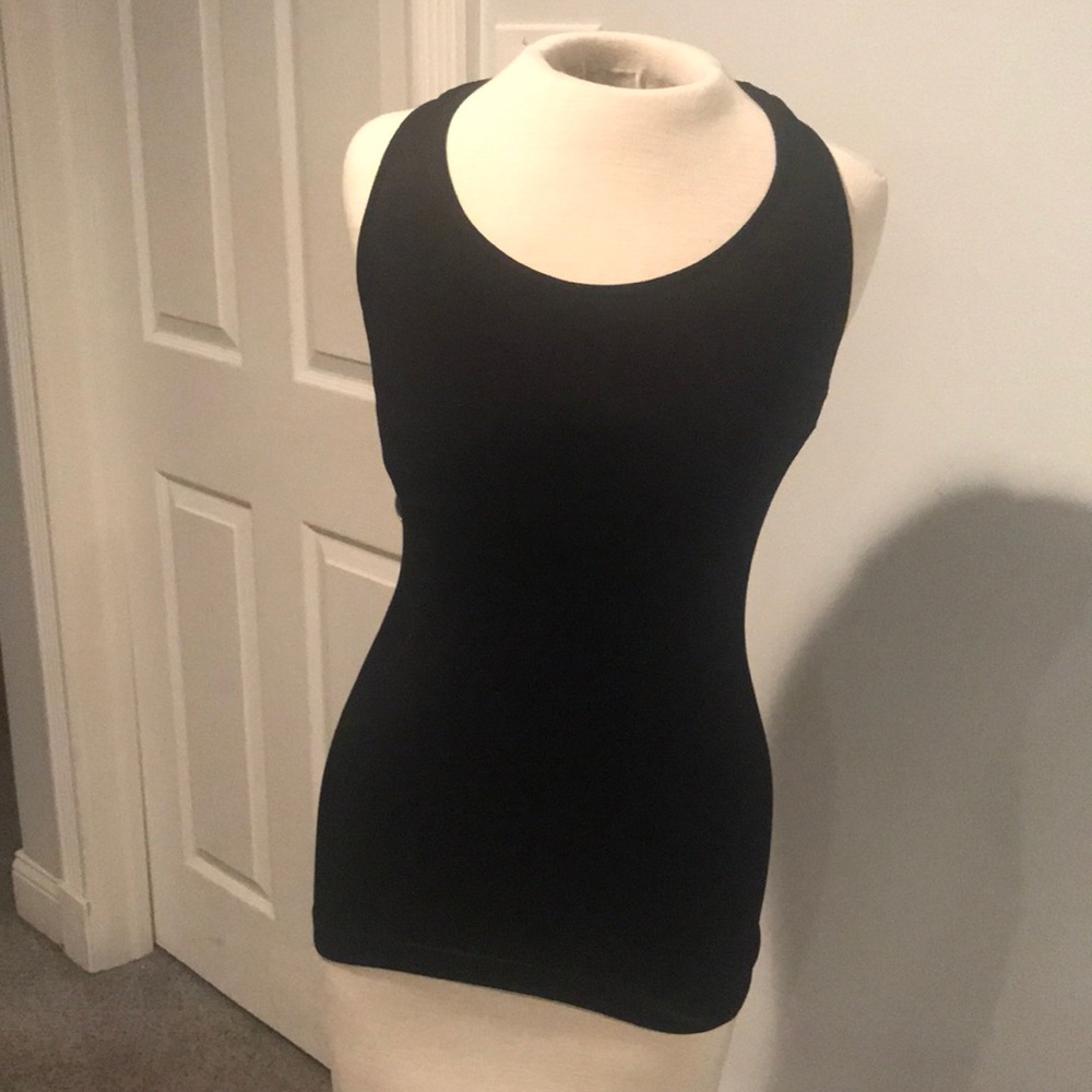 Black spandex razor back running top